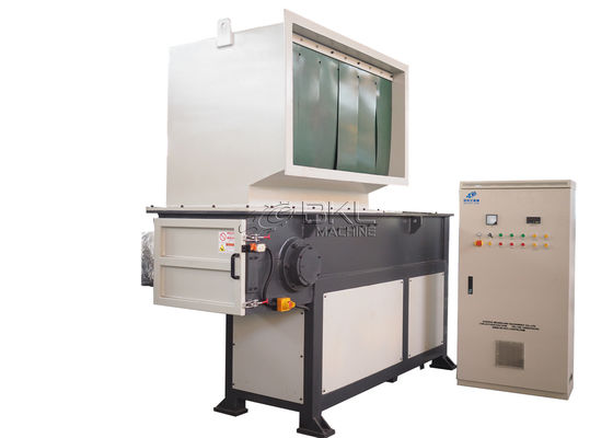 Plastikklumpen blockiert die einzelne Reißwolf-Maschine der Wellen-30kw, die 100mm aufbereitet